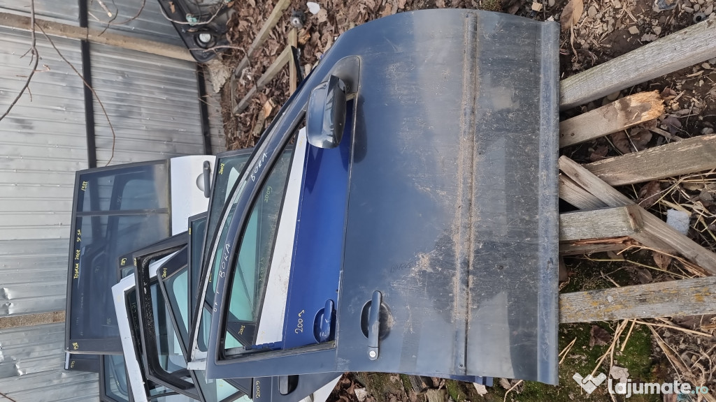 Usa dreapta fata Volkswagen Bora 2003