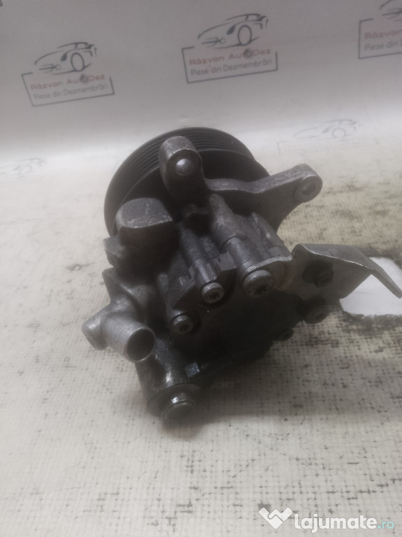 Pompa apa Mercedes E-Class W212 3.0 2012