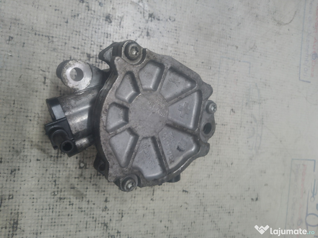 Pompa vacuum Citroen Picasso 2012