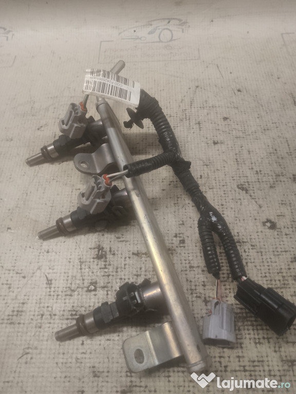 Rampa plus injectoare Dacia Sandero 1.0 Benzina 2012