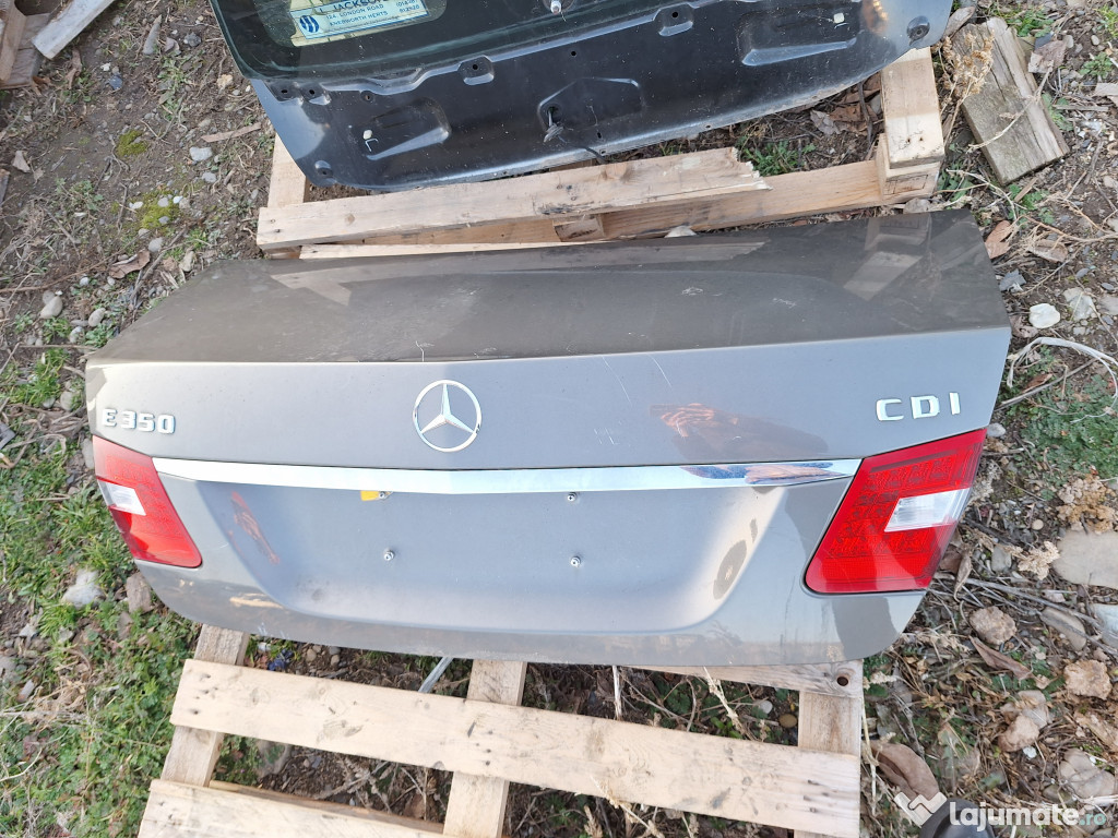 Hayon Mercedes E-Class W212 2012