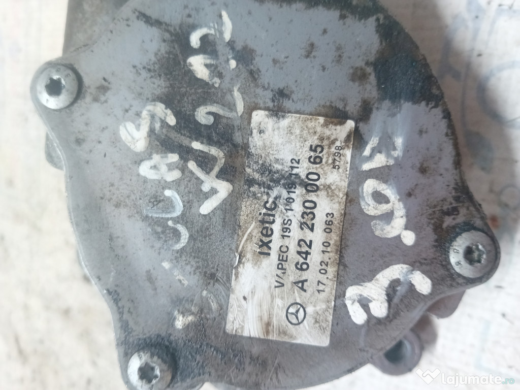 Pompa vacuum Mercedes E-Class W212 3.0 2010