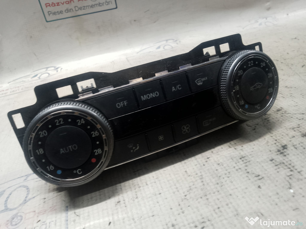 Panou comanda clima Mercedes C 220 2010