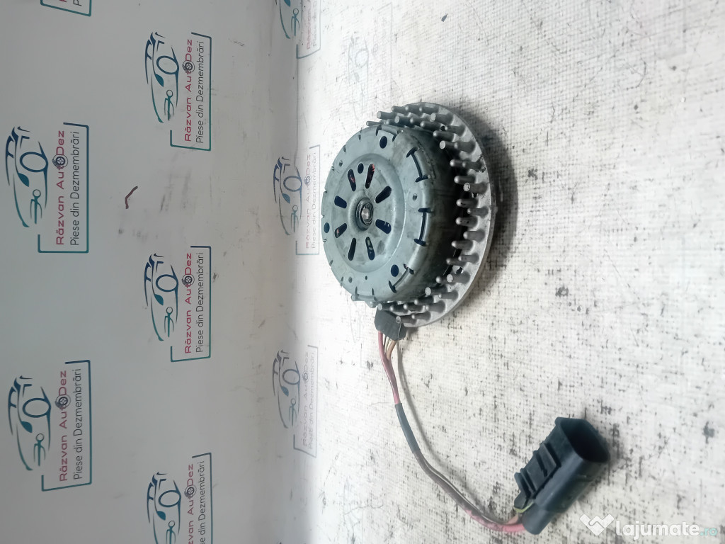 Motoraș electroventilator Mercedes E-Class 2009