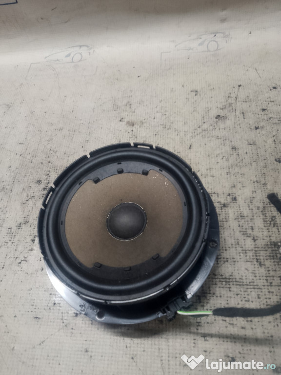 Boxa stanga spate Skoda Octavia 4 2020