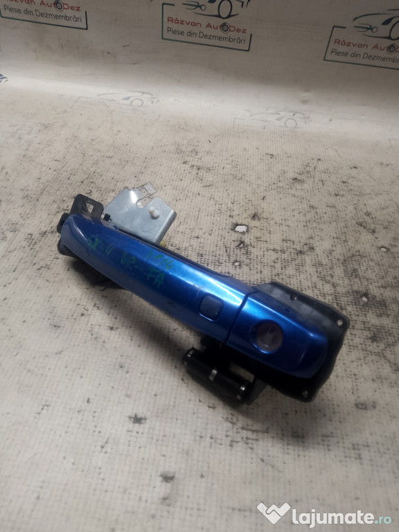 Maner exterior dreapta fata Suzuki SX4 2014