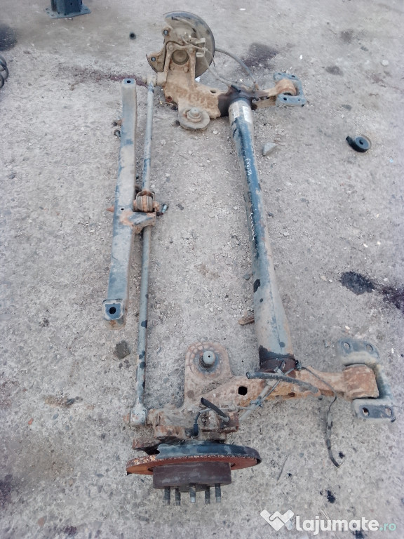 Punte spate Opel Astra J Break 1.6 Motorina 2012