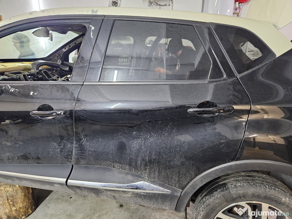 Usa stanga spate Renault Captur 2015