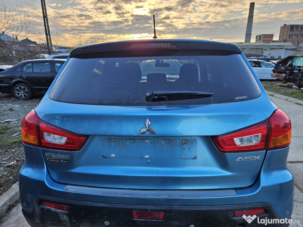 Hayon Mitsubishi ASX 2010