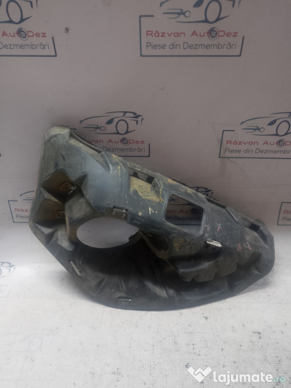 Suport proiector dreapta BMW X1 2010