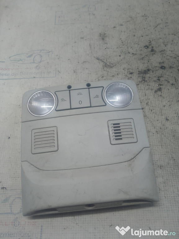 Plafoniera Skoda Superb 2 2010