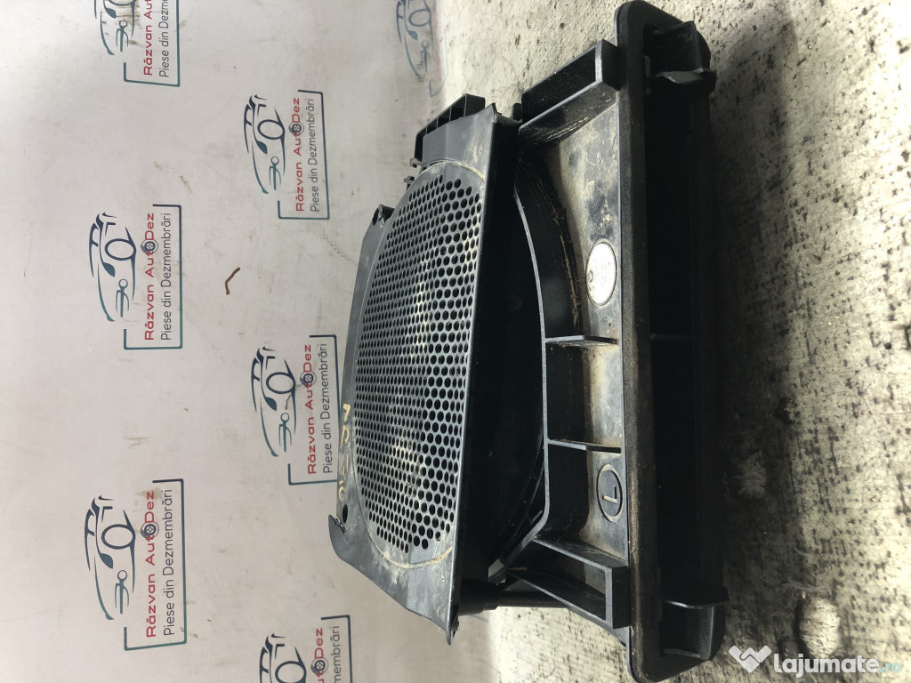 Boxa podea dreapta BMW 520 F10 2012