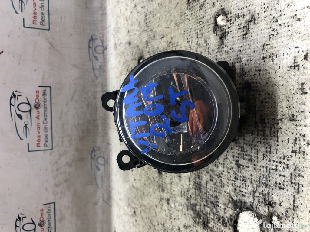 Proiector stanga Suzuki Vitara 2017