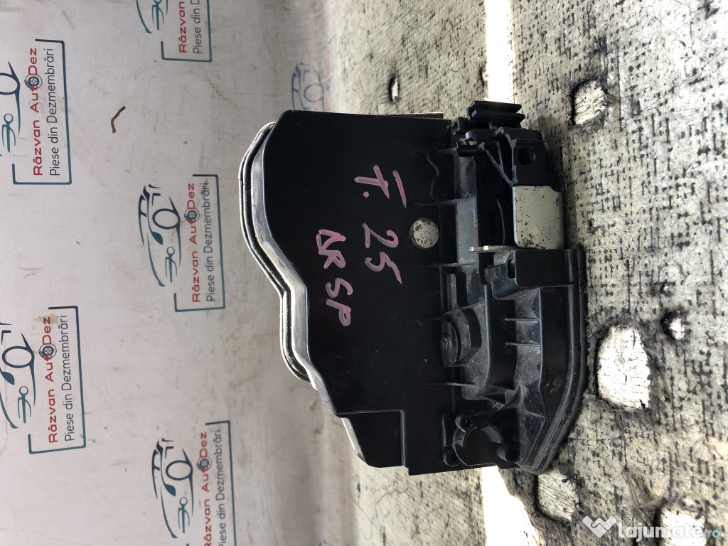 Broasca dreapta spate BMW X3 F25 2014