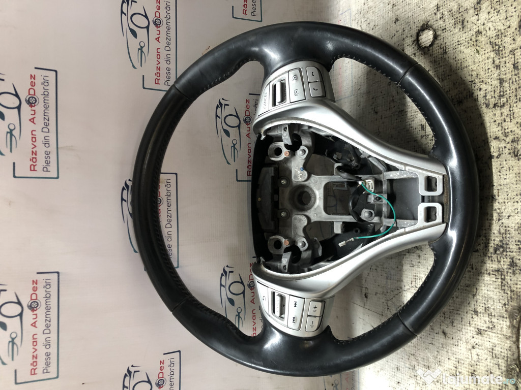Volan cu comenzi Nissan Qashqai 2015