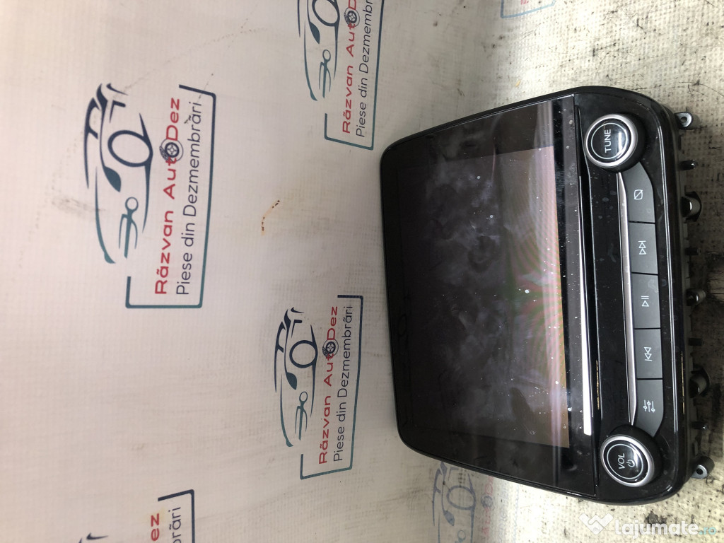 Navigatie Ford Fiesta 1.0 Benzina 2021