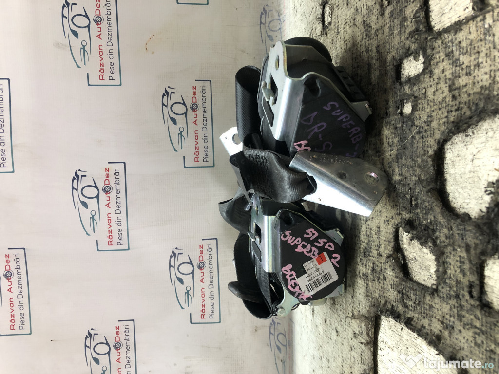 Set Centuri spate cu capsa Skoda Superb 2 Break 2014