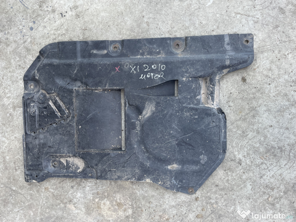 Scut motor plastic BMW X1 2.0 Motorina 2010