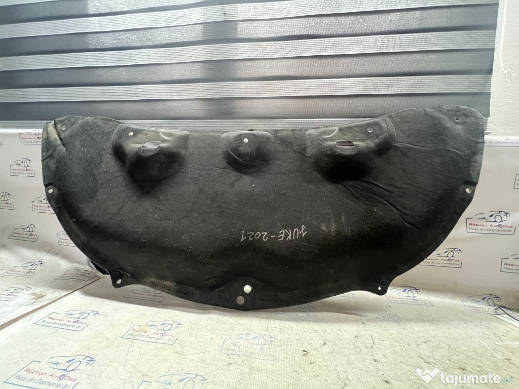 Pâsla capotă Nissan Juke 2021