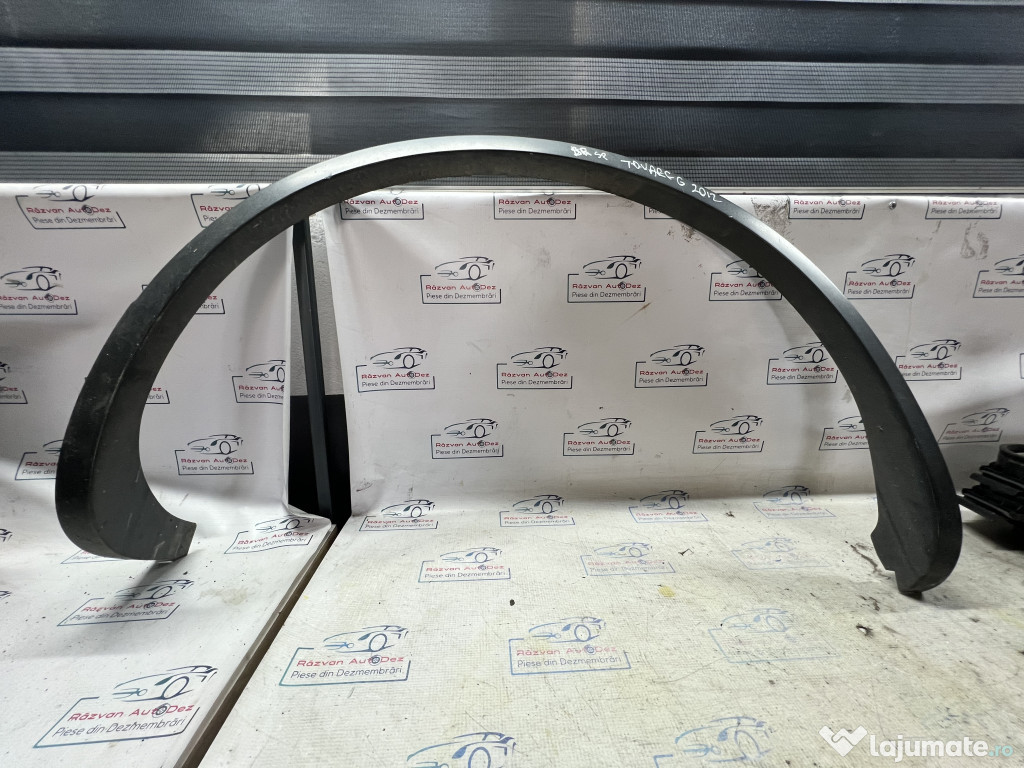 Bandou aripa dreapta spate Volkswagen Touareg 2012