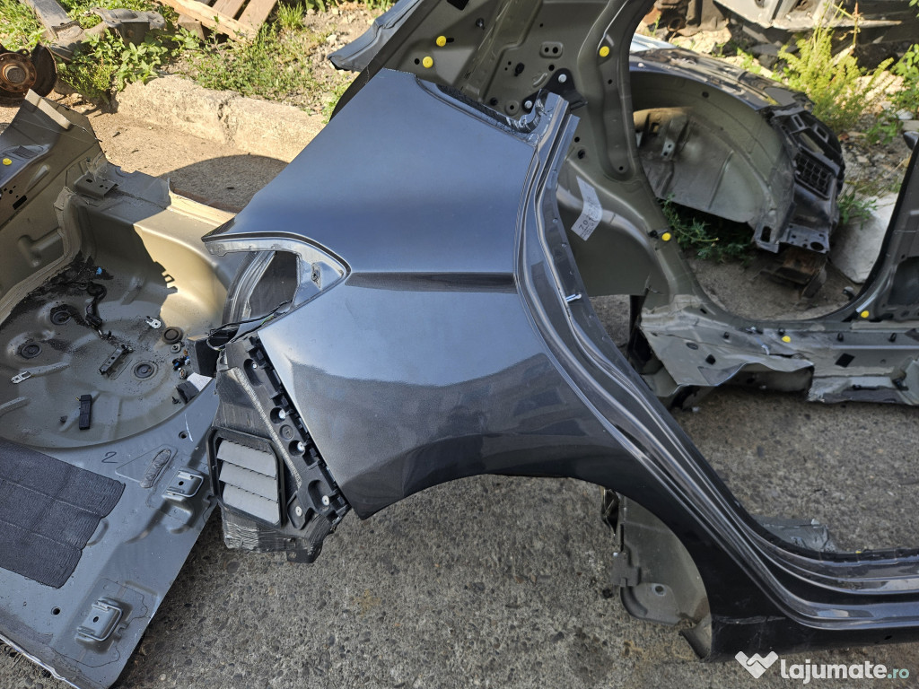 Aripa Dreapta Spate Ford Fiesta Hatchback - Benzina 2018