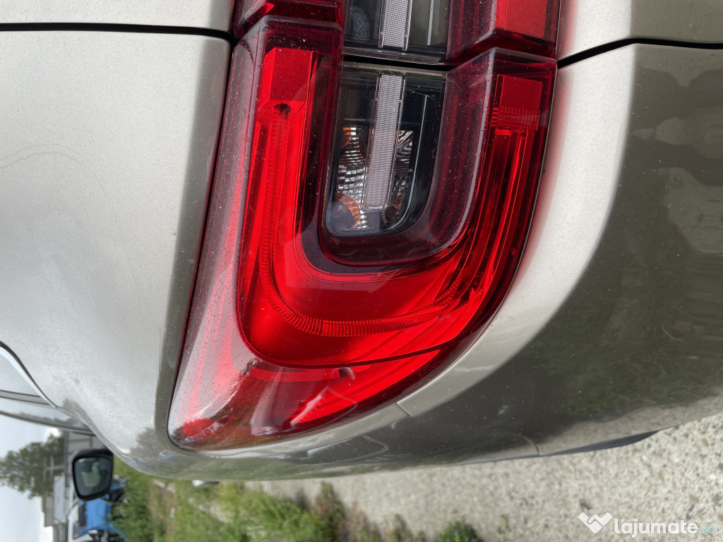 Stop stanga aripa Renault Kadjar 1.6 Motorina 2017