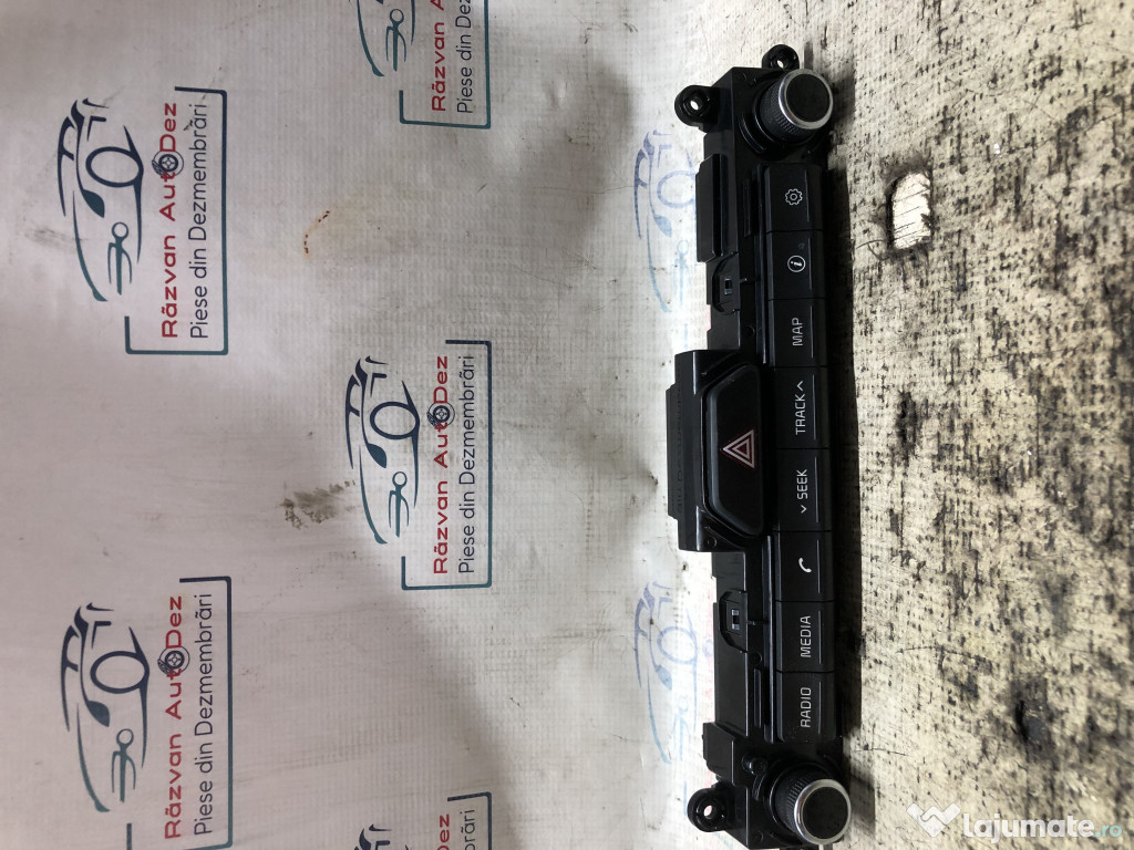 Panou butoane navigatie Kia Sportage 1.6 Benzina 2017