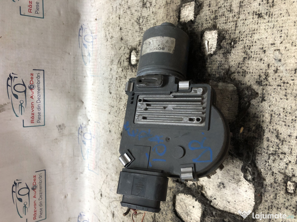 Motoraș ștergător dreapta Volkswagen Touareg 2013