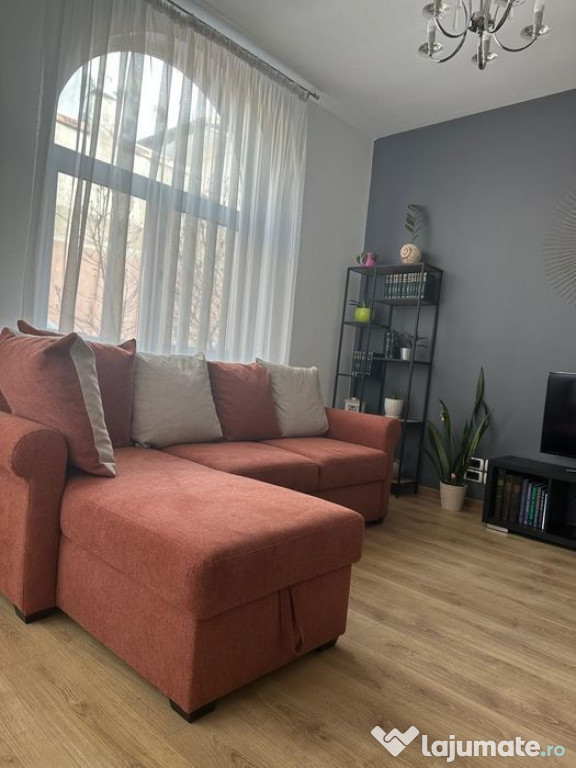 Casă individuală 137 mp + curte 50 mp - Zona Moșilor