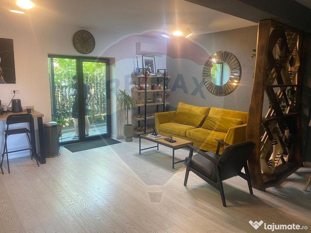 Apartament cu 2 camere de închiriat