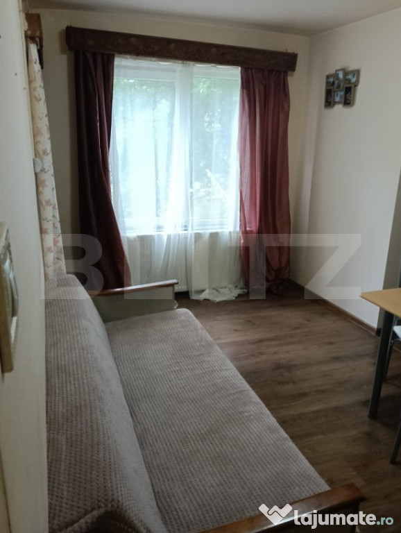 Vanzare apartament 2 camere, Zona Solidaritatii