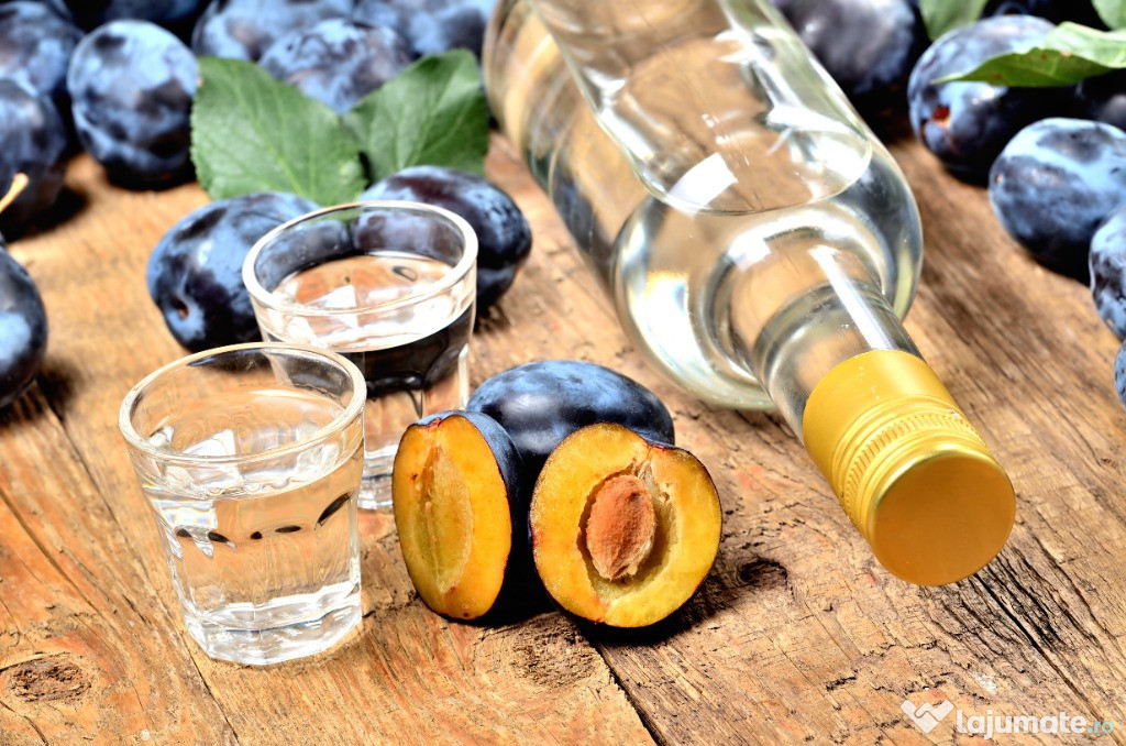 Palinca de prune - Palincă naturală - Tuica tuică