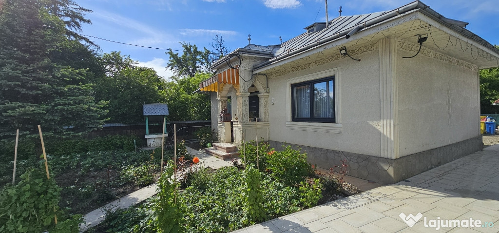 Casa în Boroaia Suceava
