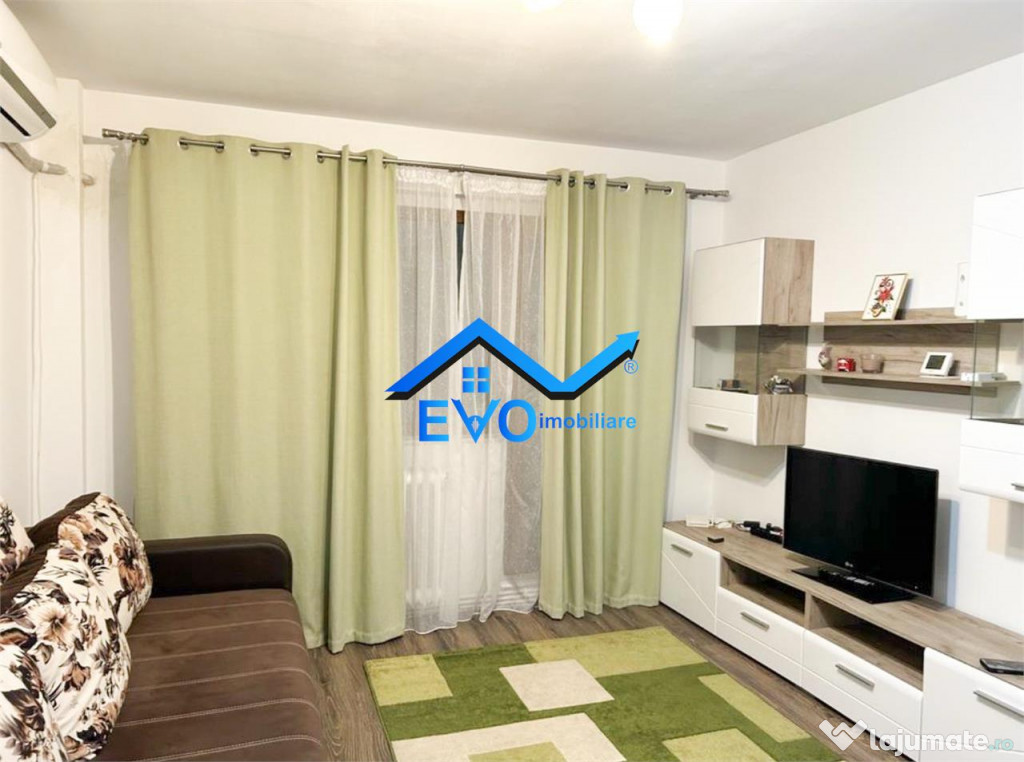 Apartament cu 2 camere, geam la baie, zona Podu Ros