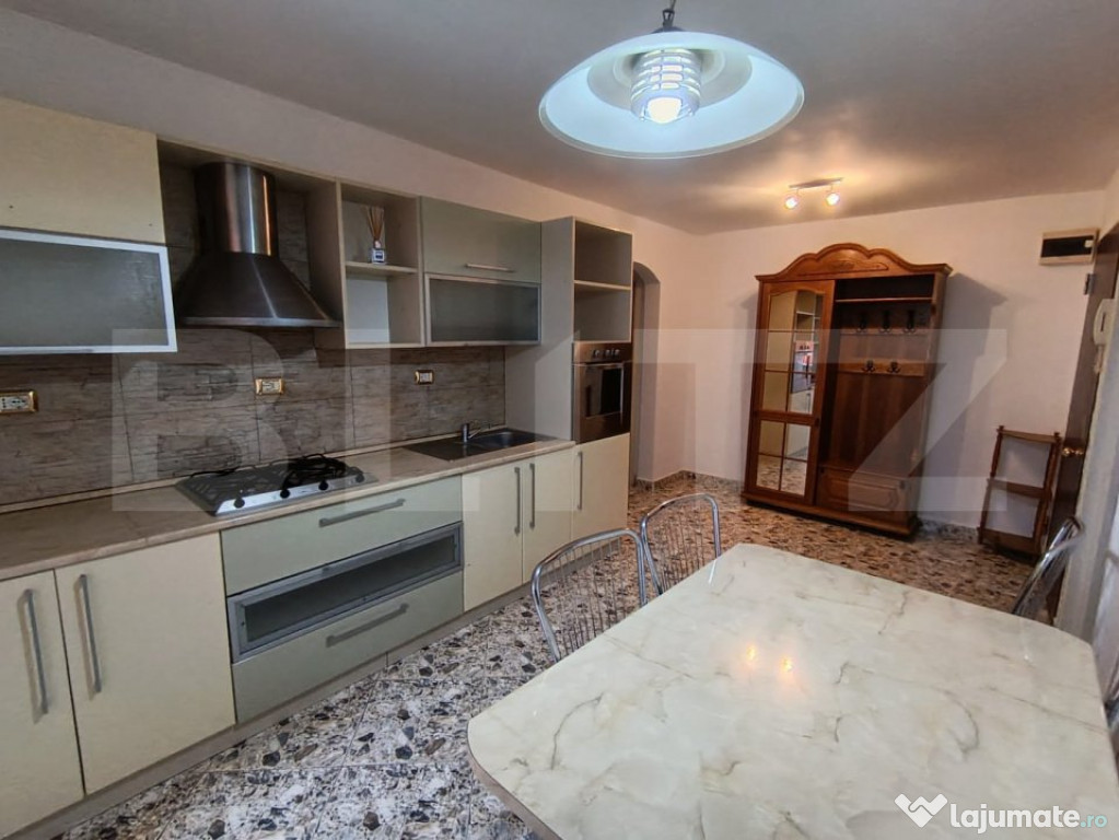Apartament modern de inchiriat