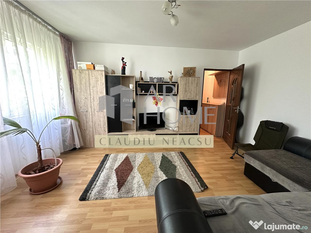 Vânzare apartament, 2 camere, nedecomandat, zona Malu Ro...