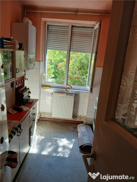 Apartament cu 2 camere etaj 2 zona Tipografilor