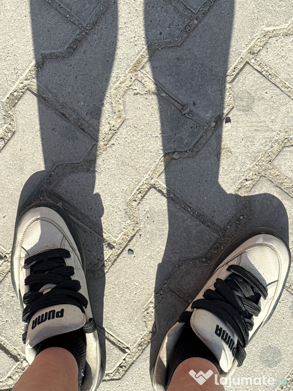 Adidasii puma uzatii