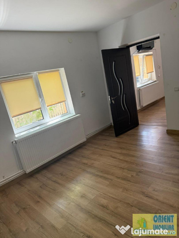 Brick, 2 camere, nemobilat, birouri, gaze, 370€