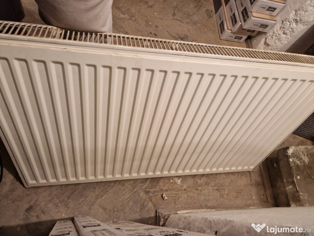 1 radiator/calorifer si port prosop pentru baie