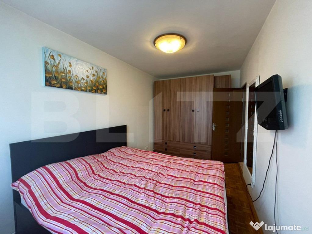 Apartament 3 camere, decomandat, parcare, 60 mp, zona Iulius