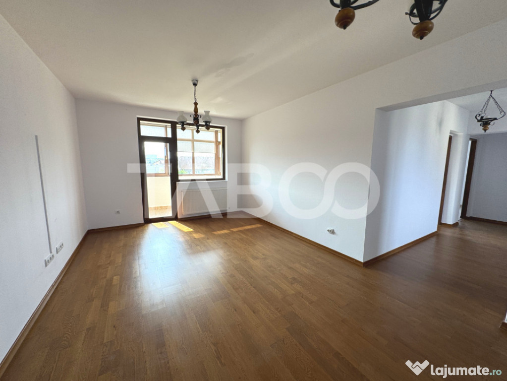 Apartament etaj 2 decomandat 3 camere balcon 69 mpu Selimbar