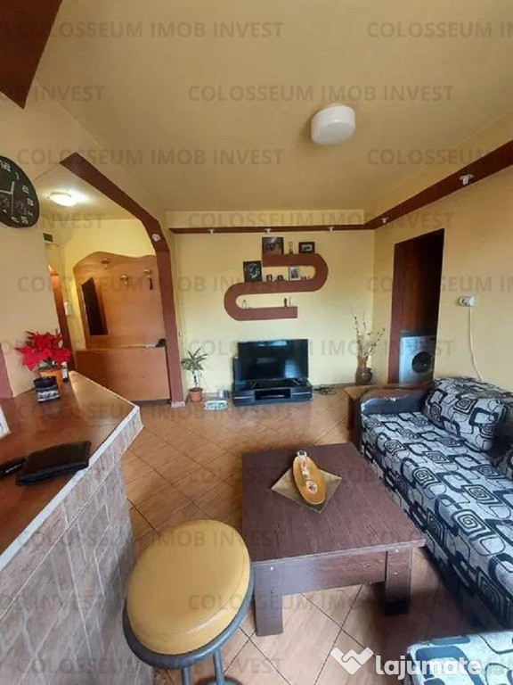 Apartament 3 camere, semidecomandat, mobilat, utilat, zona Florilor!