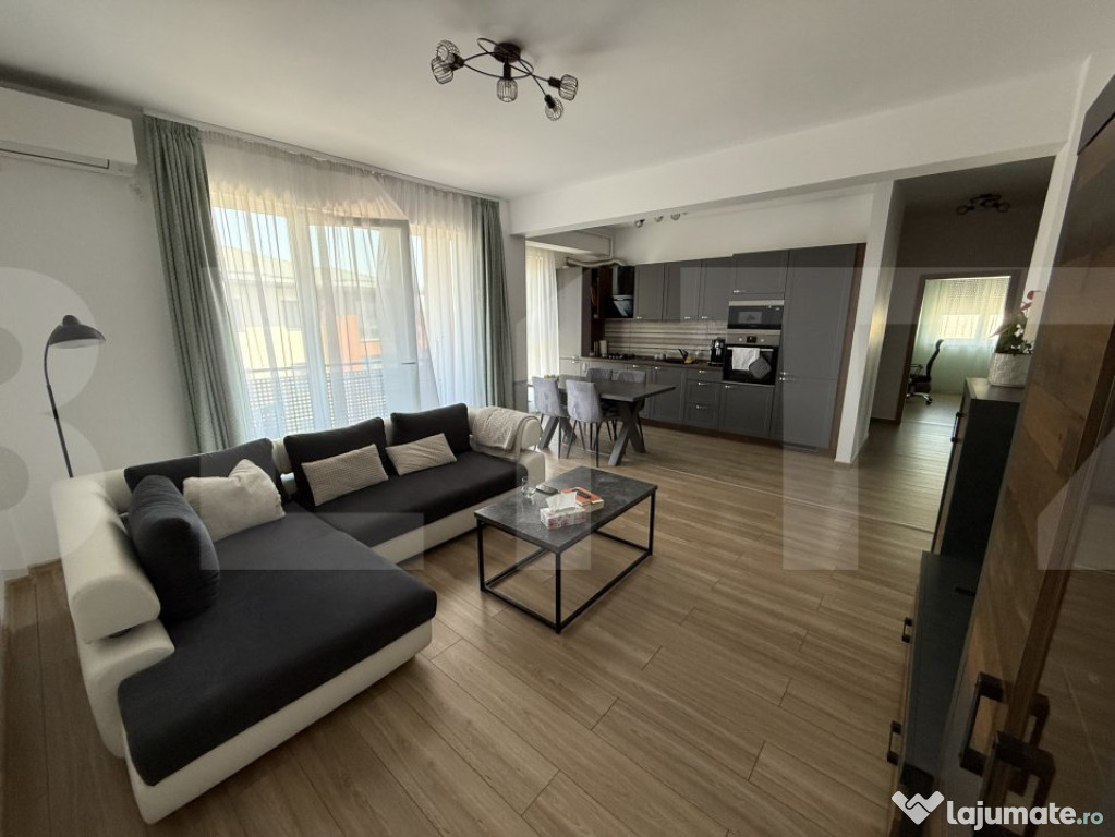 Apartament cu 3 camere, finisat și mobilat, 71 mp, Intrare