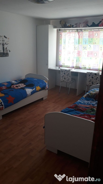 Vând/închiriez apartament 2 camere în Calafat