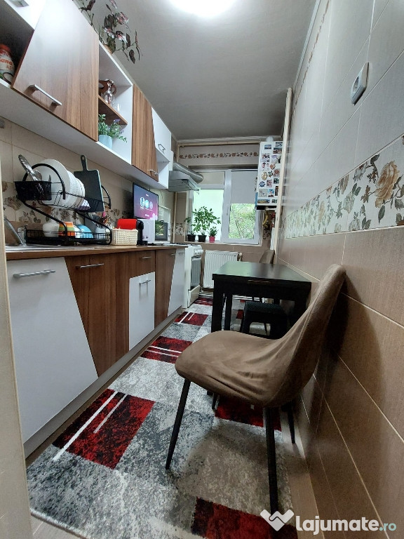 ???? Vând apartament 2 camere / schimb cu 3 camere + diferență