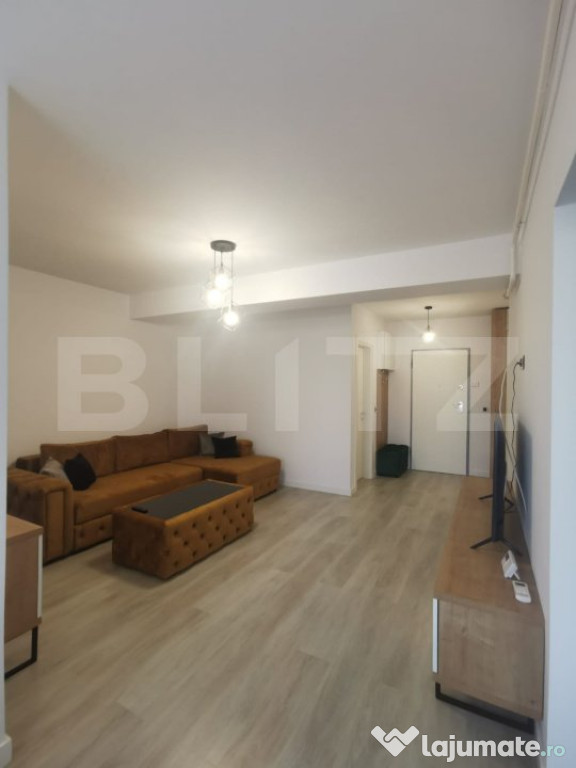 Apartament cu 3 camere, 85 mp, bloc nou, zona Liceului de Ch