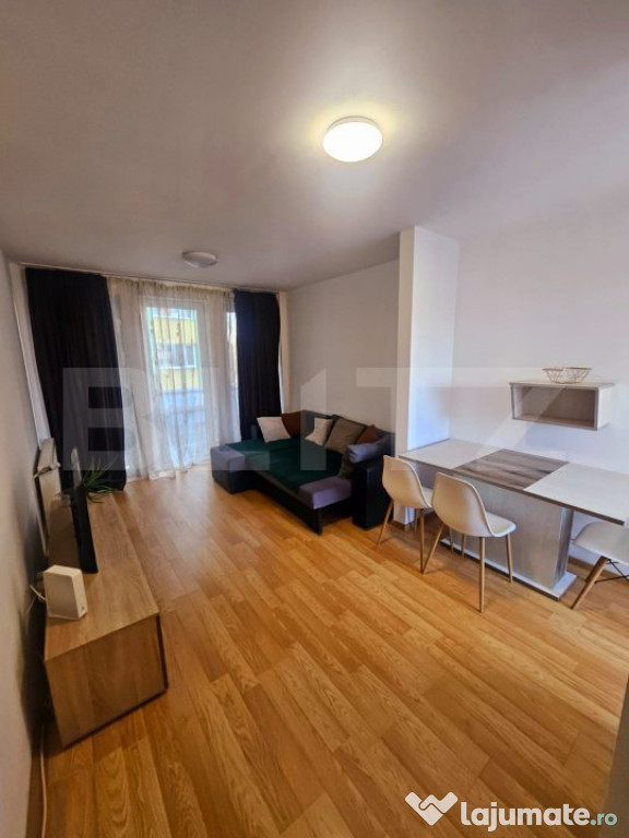 Apartament de inchiriat, cu 2 camere, 50mp, zona UMF