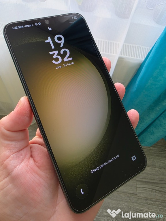Telefon Samsung S23 plus