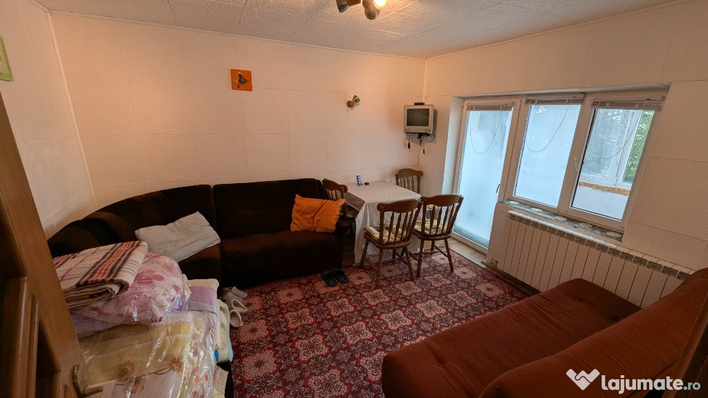 Apartament cu 1 camera 40 mp in statiunea SEMENIC